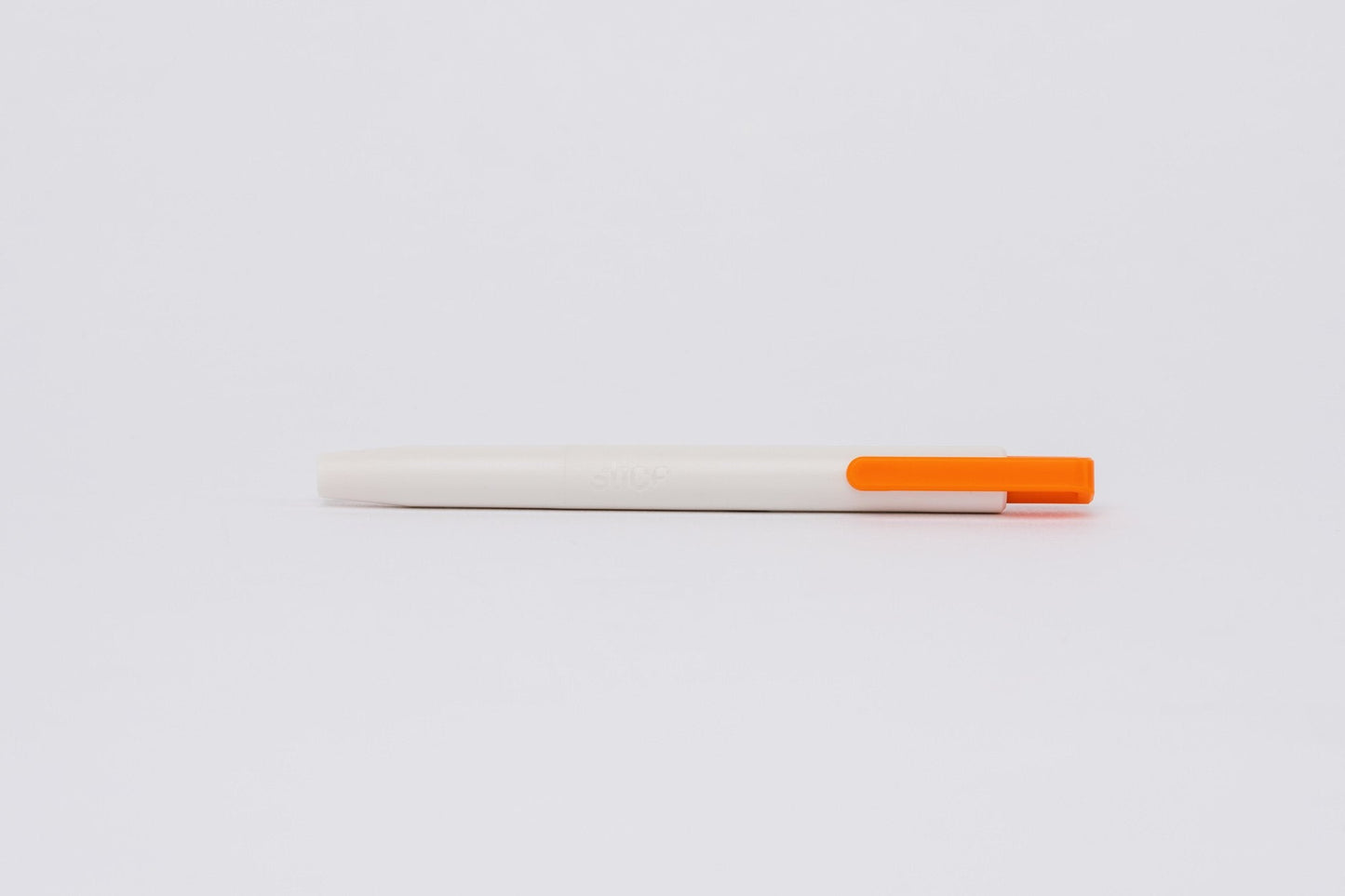 Cutter de précision rétractable