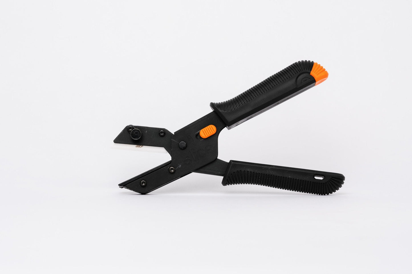 Cutter multifonction