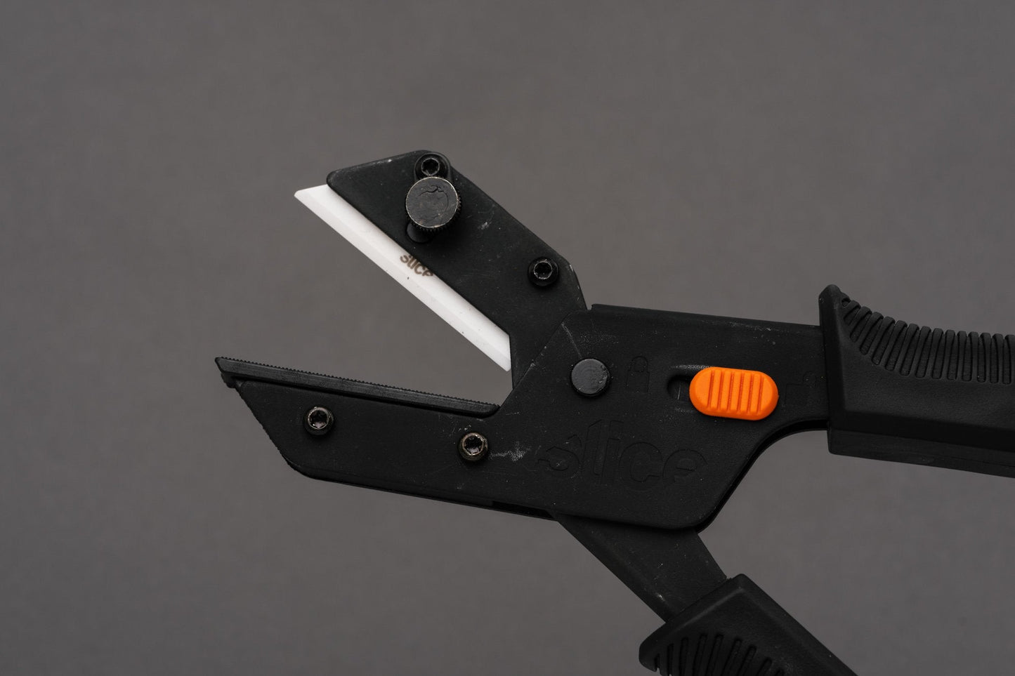 Cutter multifonction