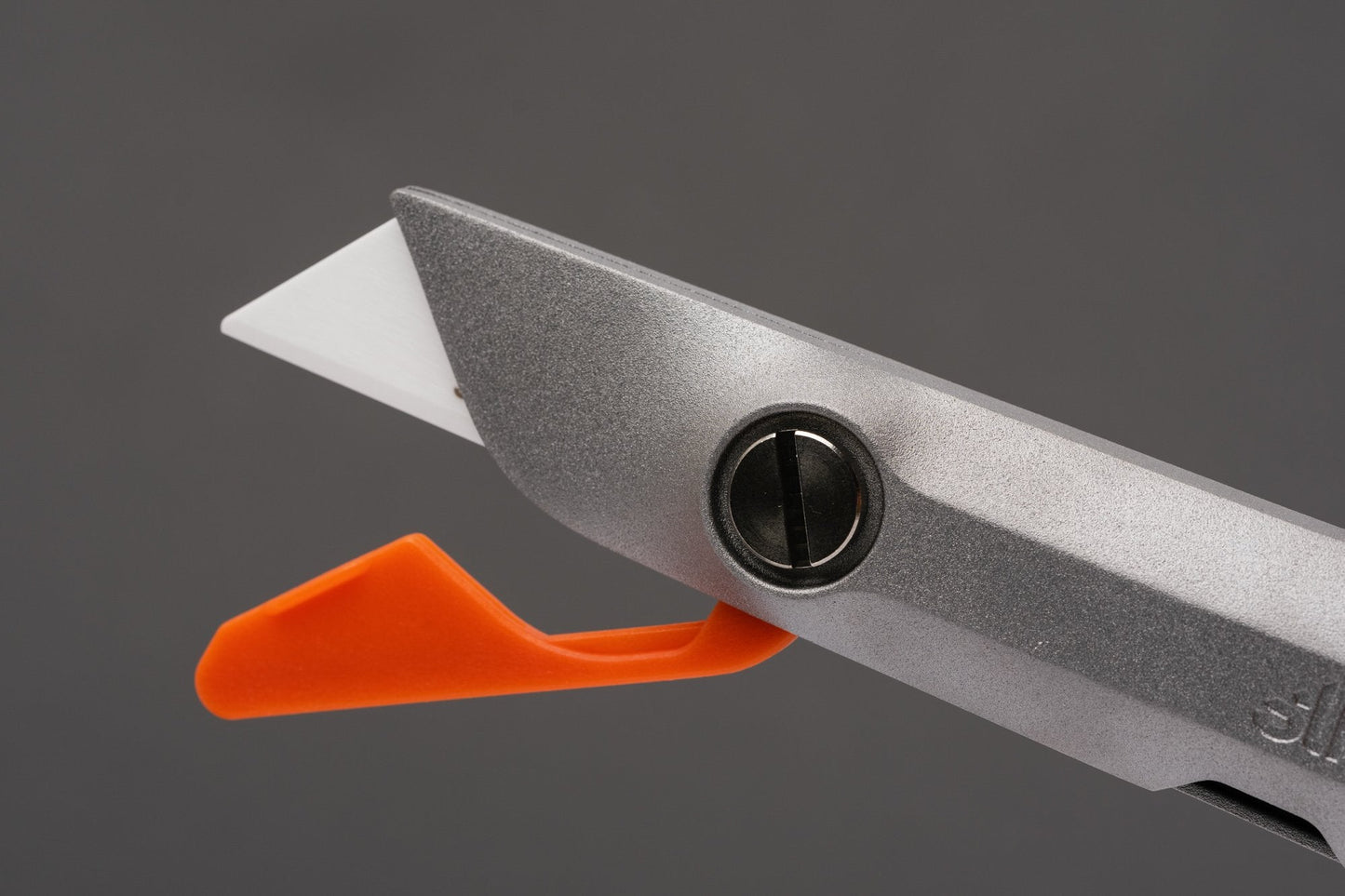 Cutter pour cloisons sèches